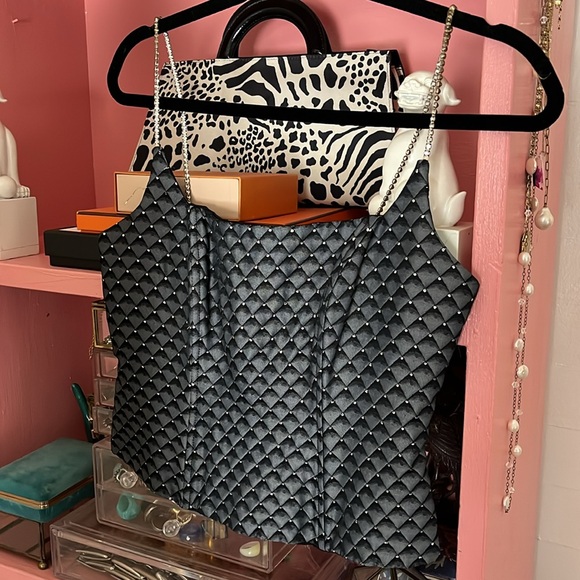 •VINTAGE BONED CORSET UNION MADE COQUETTISH• - Picture 10 of 16